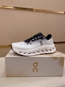On昂跑 Cloudsurfe