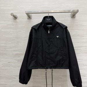 PAR*A普拉達三角标短版夹克
