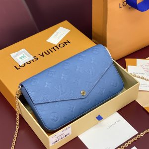 LV路易威登POCHETTE FÉLICIE肩背包