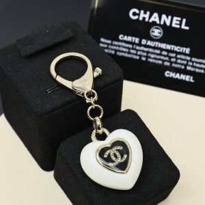 CHANEL香奈ㄦ黑白双C愛心包掛