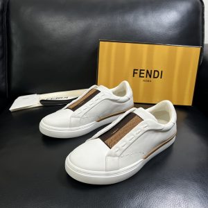 FENDI芬迪義大利牛皮懶人鞋(白)