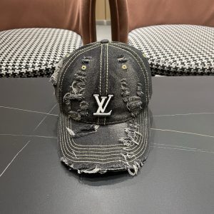 Louis Vuitton路易威登水洗破洞鸭舌帽(黑)